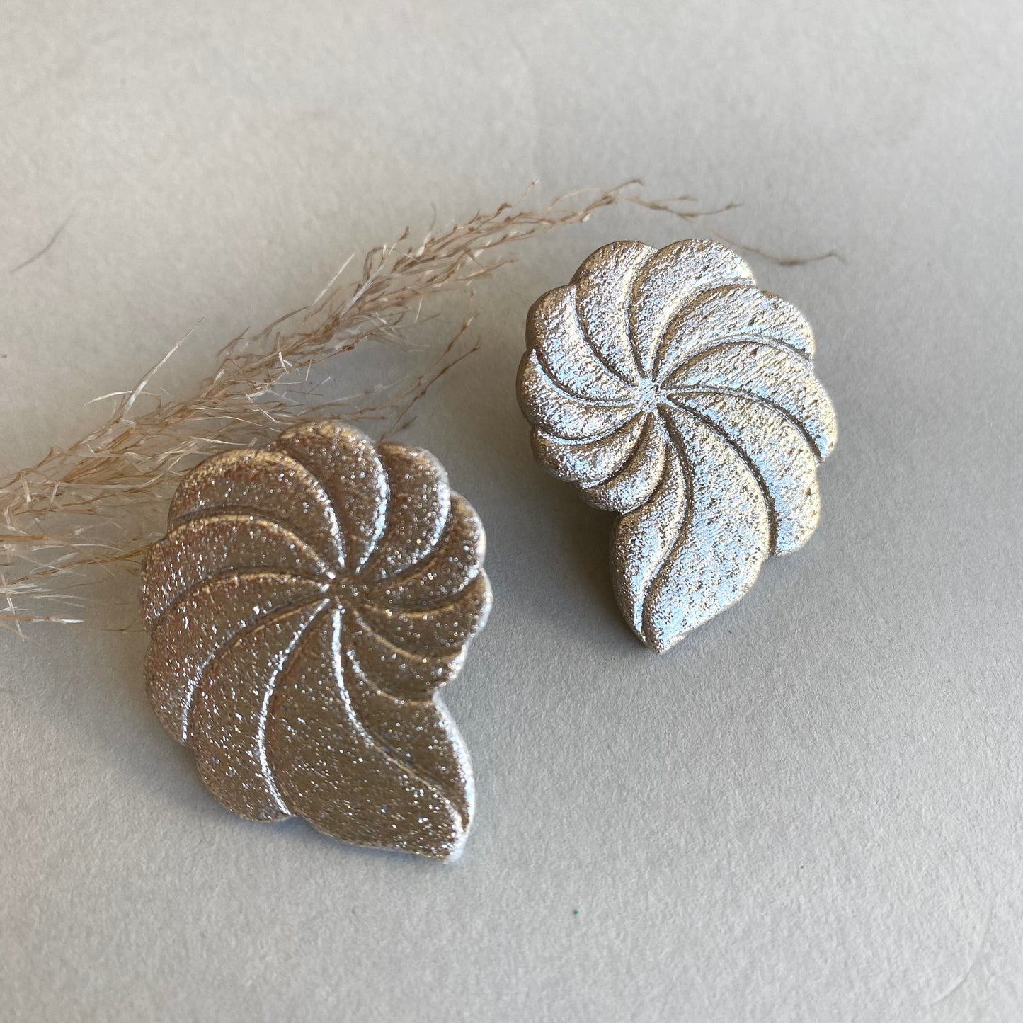Caracola Plateada